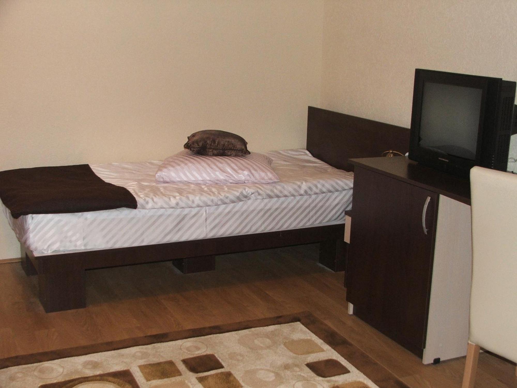 Pension Cleopatra Тиргу-Муреш Екстер'єр фото