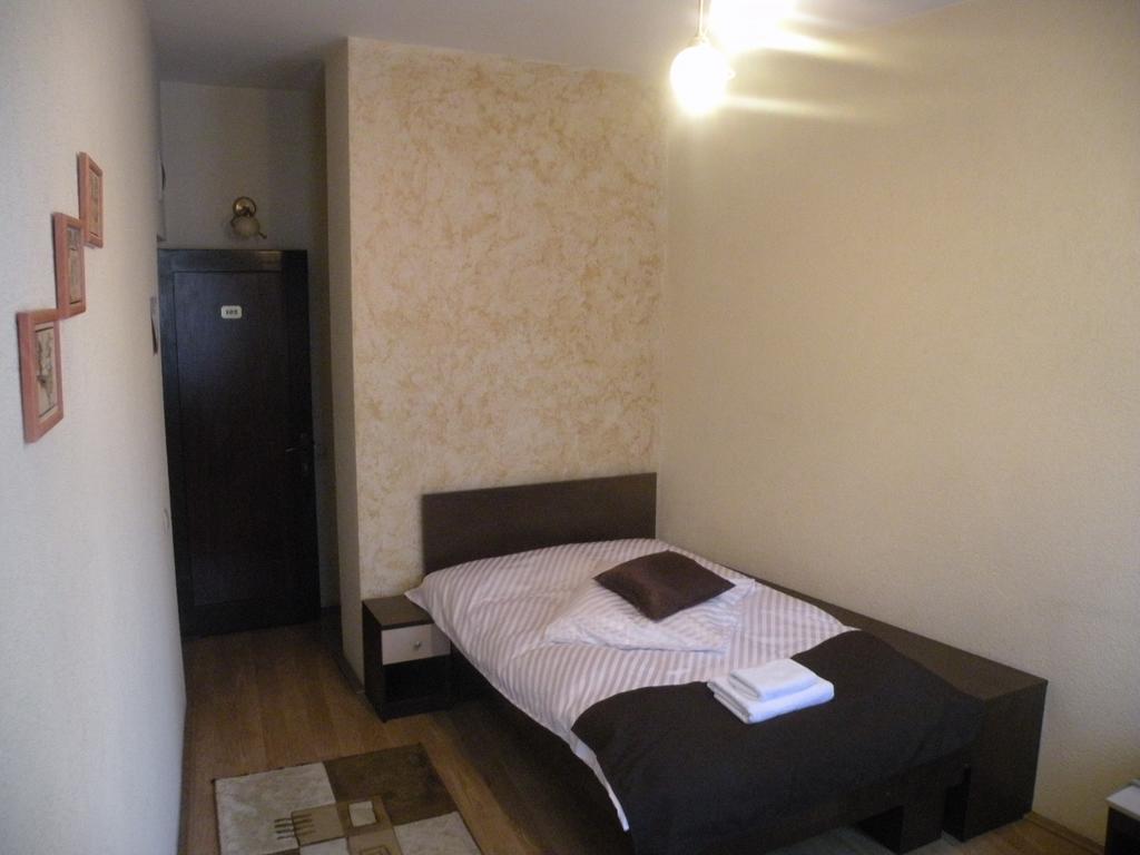 Pension Cleopatra Тиргу-Муреш Номер фото
