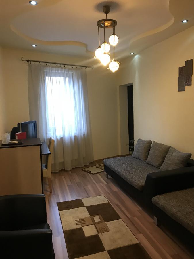 Pension Cleopatra Тиргу-Муреш Екстер'єр фото
